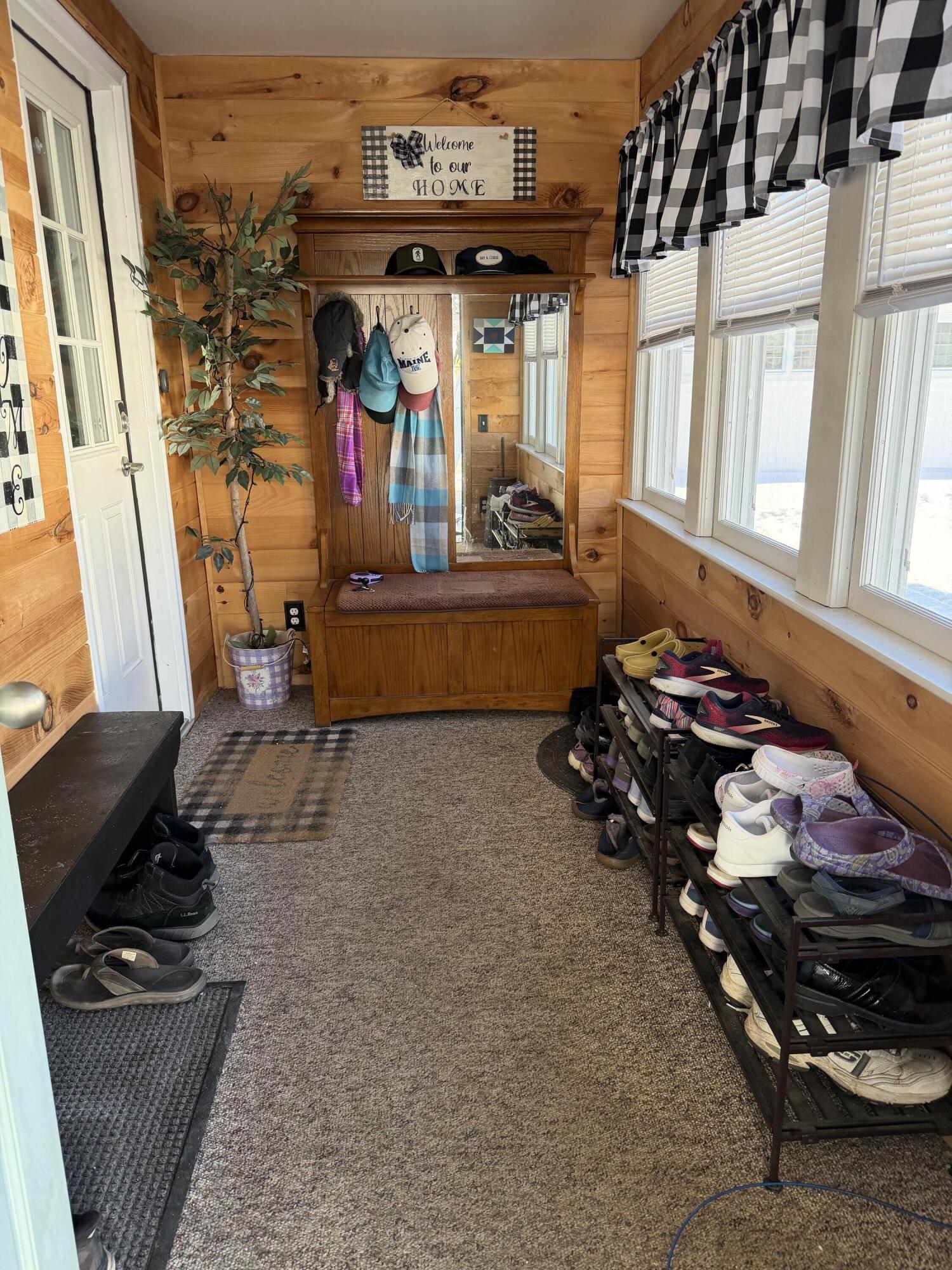 44 New York Street Millinocket, ME 04462 - Photo 4 of 21 18C70730-3D11-4698-B4C9-1444C42CF641