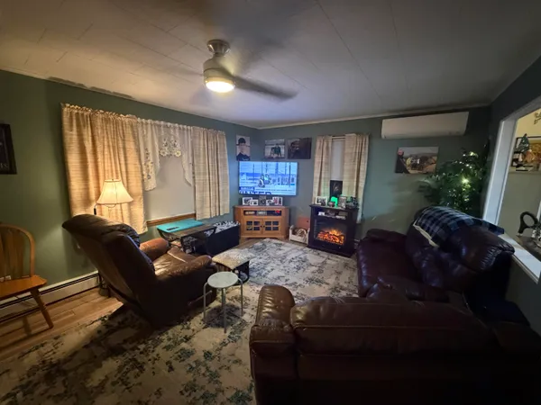 $214,500 | 44 New York Street, Millinocket, ME 04462