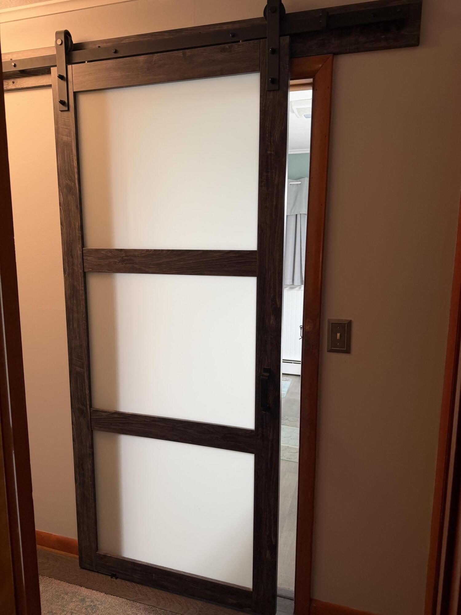 44 New York Street Millinocket, ME 04462 - Photo 9 of 21 0C45EB0B-01BB-4B8C-8B0B-7675D43AFB56