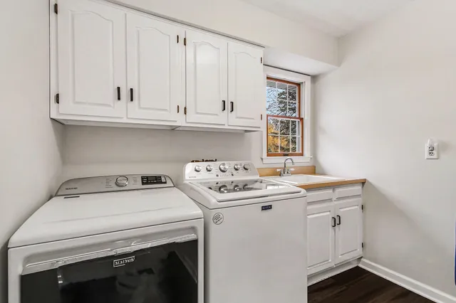 $529,000 | 710 Brandonbury Drive, Valparaiso, IN 46383