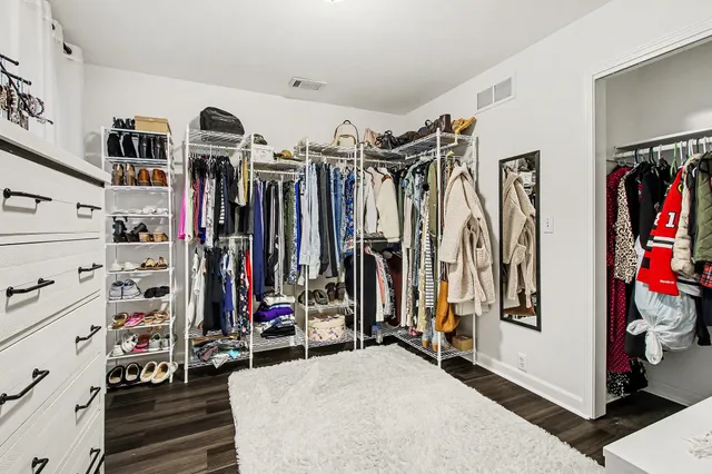 $529,000 | 710 Brandonbury Drive, Valparaiso, IN 46383