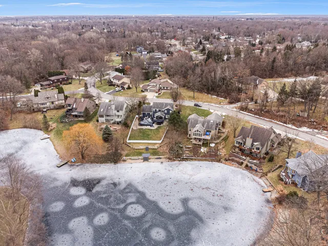 $529,000 | 710 Brandonbury Drive, Valparaiso, IN 46383