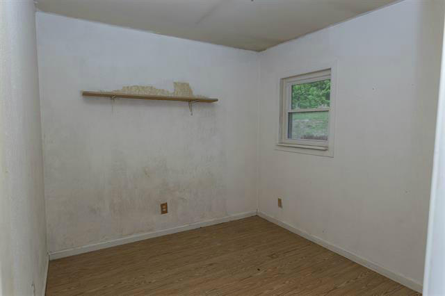 534 Oak Grove Road Decatur, TN 37322 - Photo 10 of 11 20163005-9