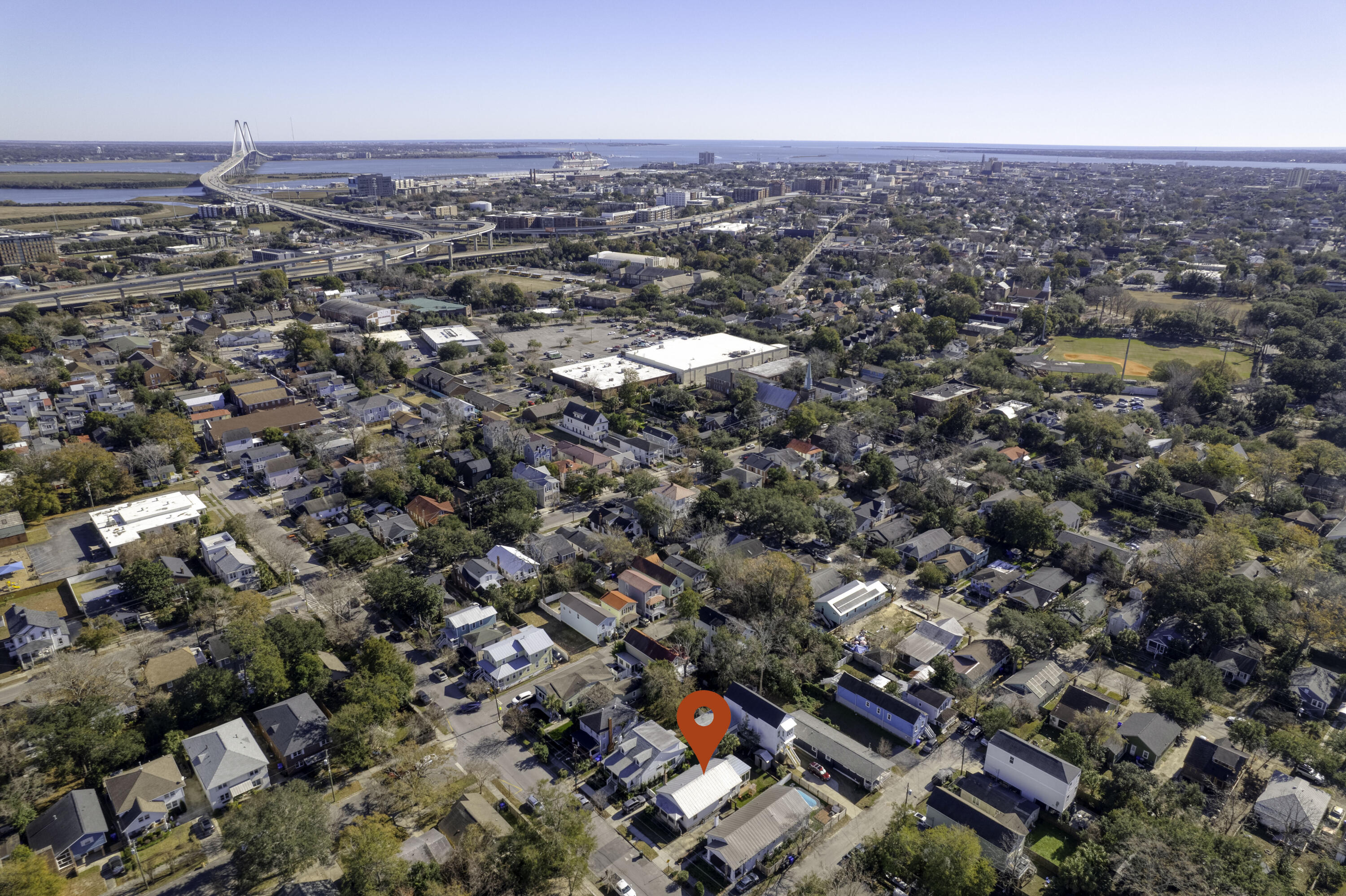 127 Simons Street Charleston, SC 29403 - Photo 4 of 41 Overhead view