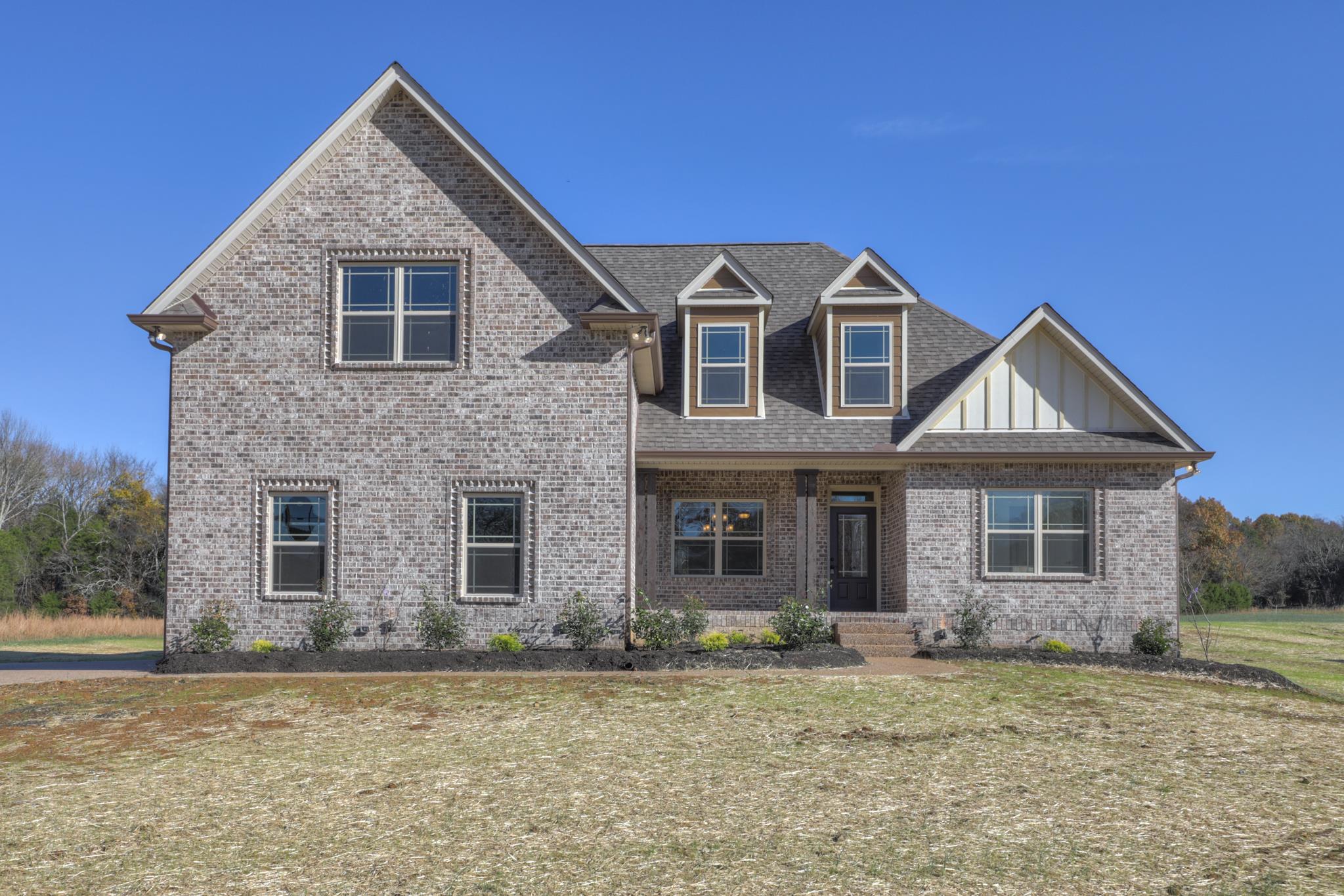 2231 Cairo Bend Road Lebanon, TN 37087 - Photo 1 of 29 a front view of a house with a yard