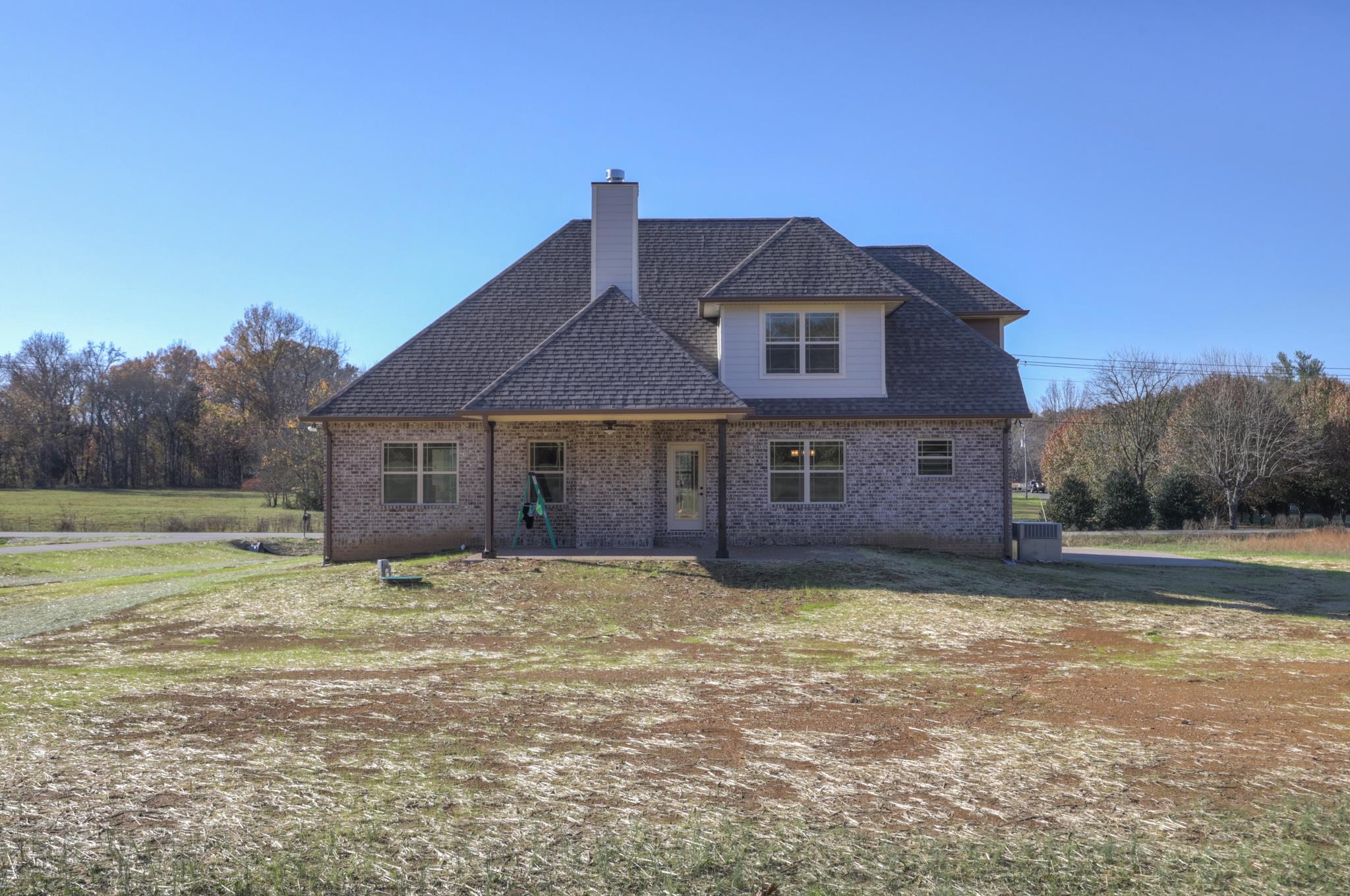 2231 Cairo Bend Road Lebanon, TN 37087 - Photo 29 of 29 a front view of a house with a yard