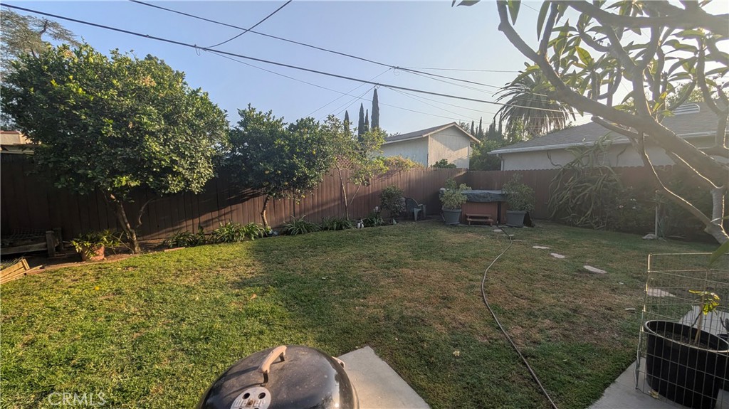 3762 Mohawk Street Pasadena, CA 91107 - Photo 18 of 20 a backyard of a house with lots of green space