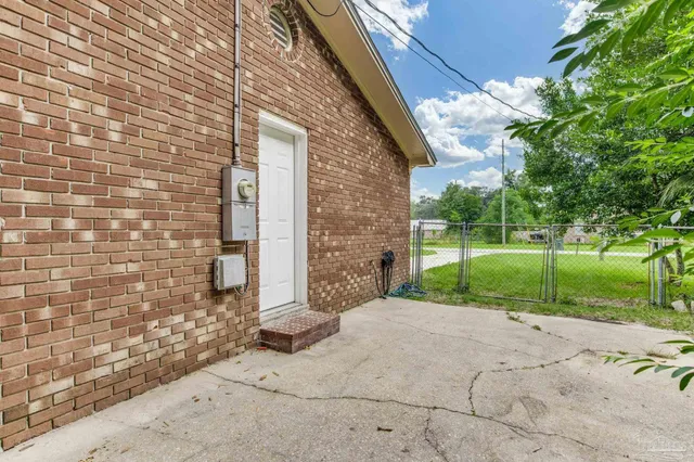 $249,900 | 1422 Starlight Drive, Cantonment, FL 32533