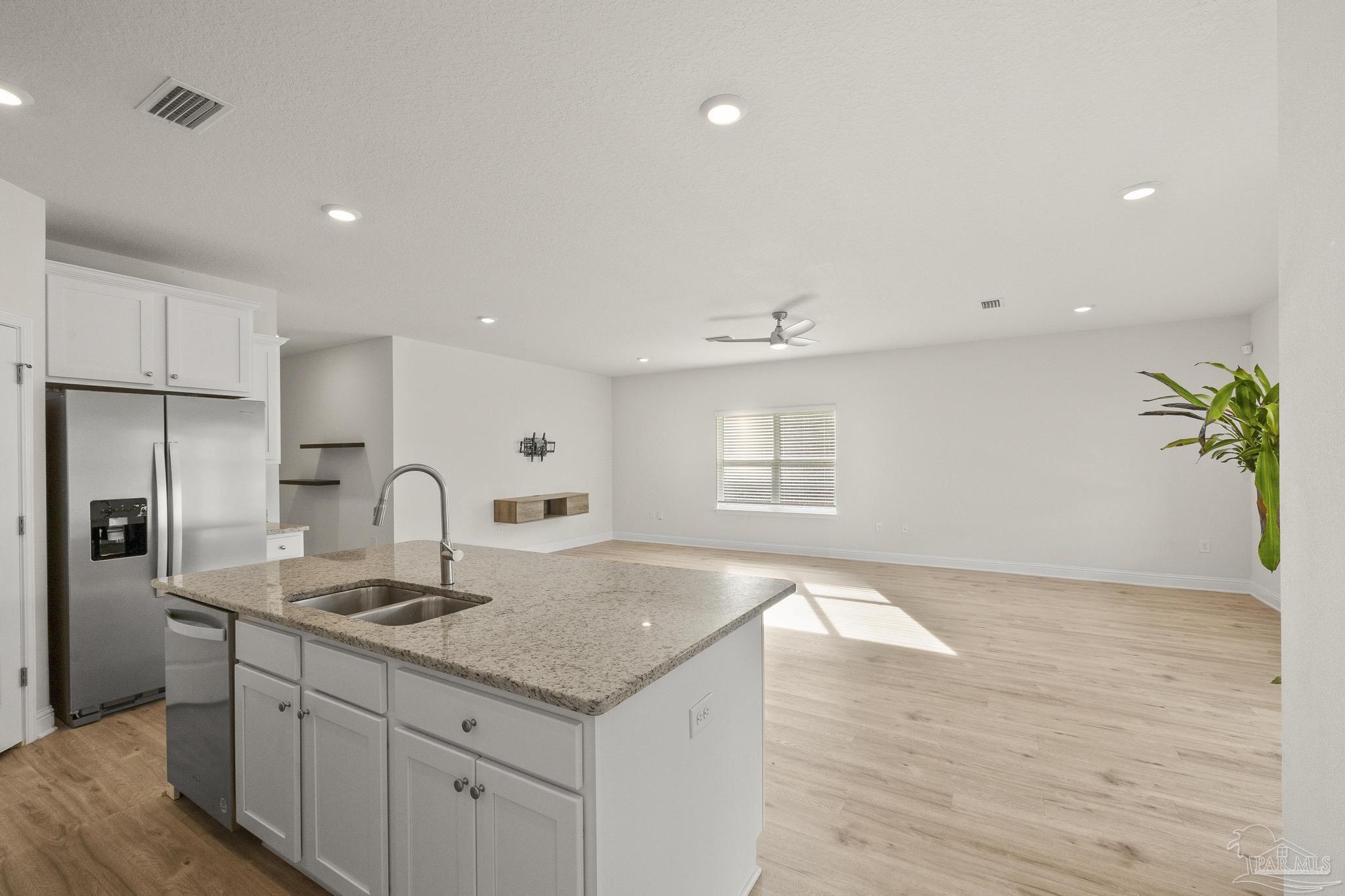 7769 Burnside Loop Pensacola, FL 32526 - Photo 14 of 43