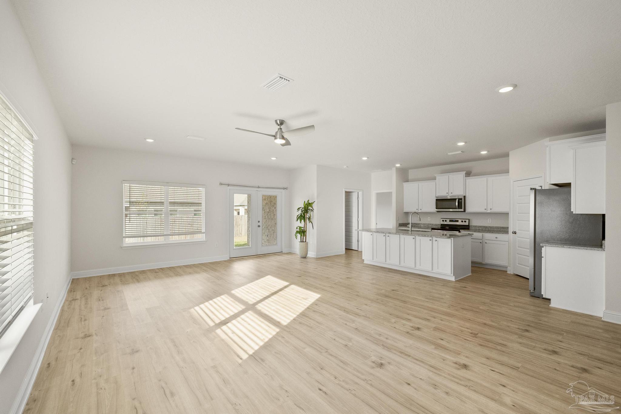 7769 Burnside Loop Pensacola, FL 32526 - Photo 7 of 43