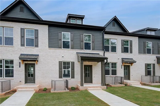 $339,993 | 303 Daybreak Lane, Newnan, GA 30265