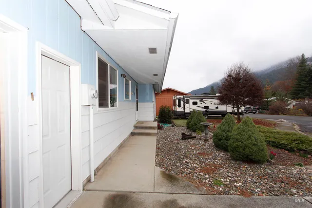 $298,000 | 12455 Grand Avenue, Orofino, ID 83544