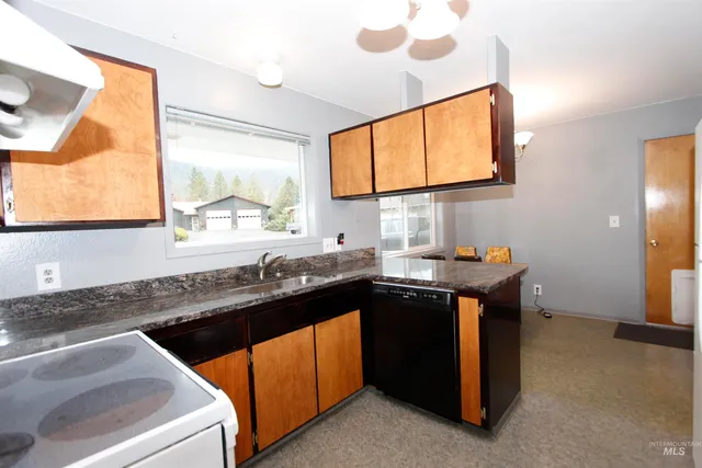 $298,000 | 12455 Grand Avenue, Orofino, ID 83544