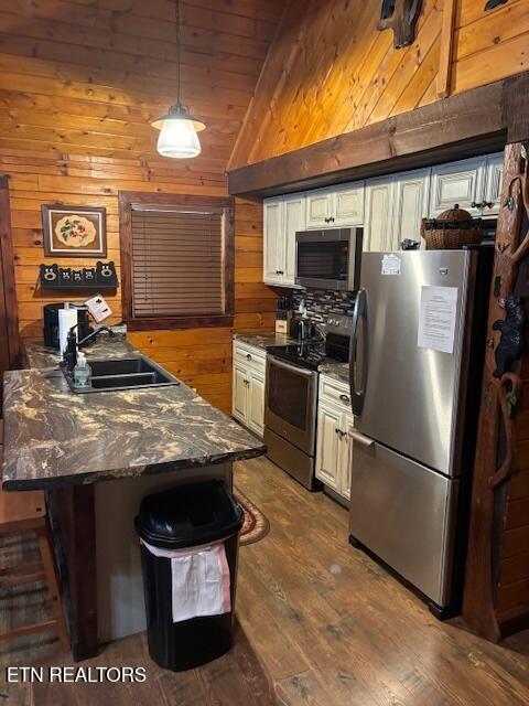 2308 Hidden Mountain Road Sevierville, TN 37876 - Photo 4 of 8 Kitchen