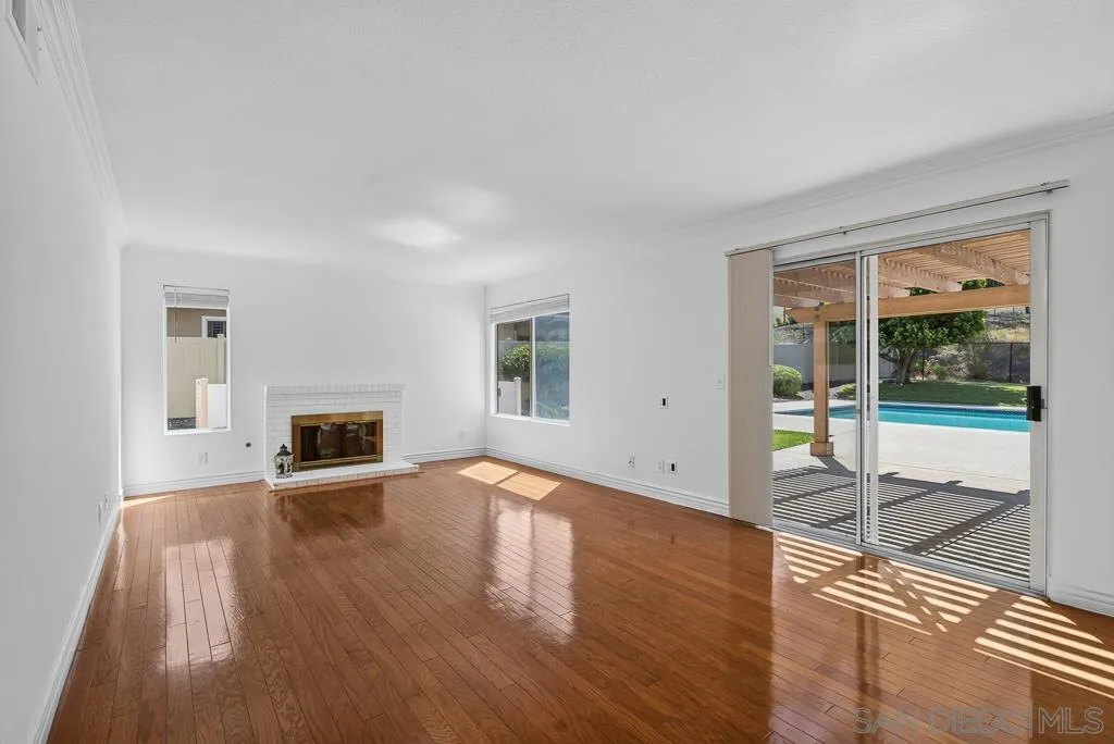 13887 Carriage Road Poway, CA 92064 - Photo 13 of 54