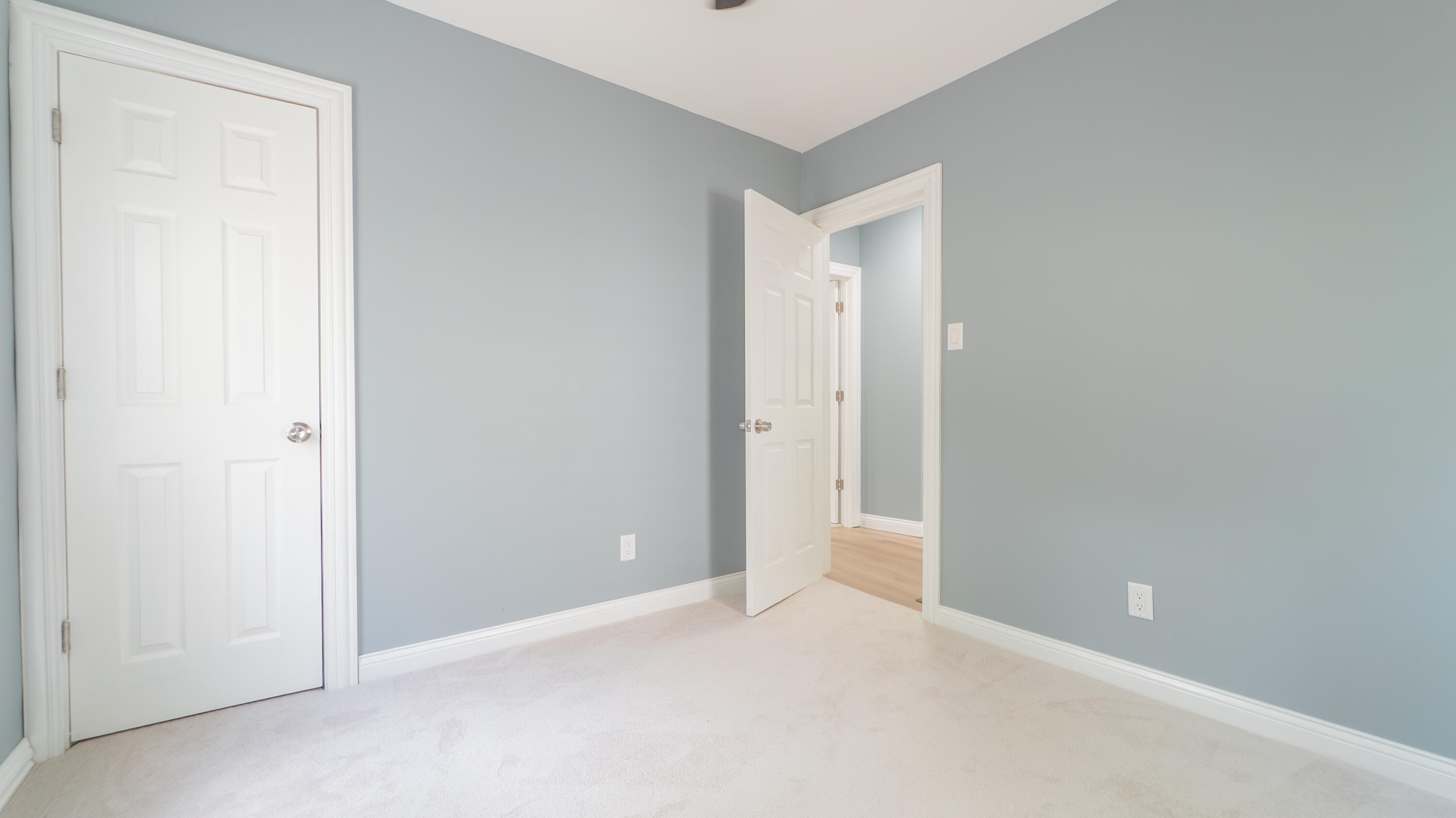 855 Fayette Street Gary, IN 46403 - Photo 18 of 25 a view of an empty room