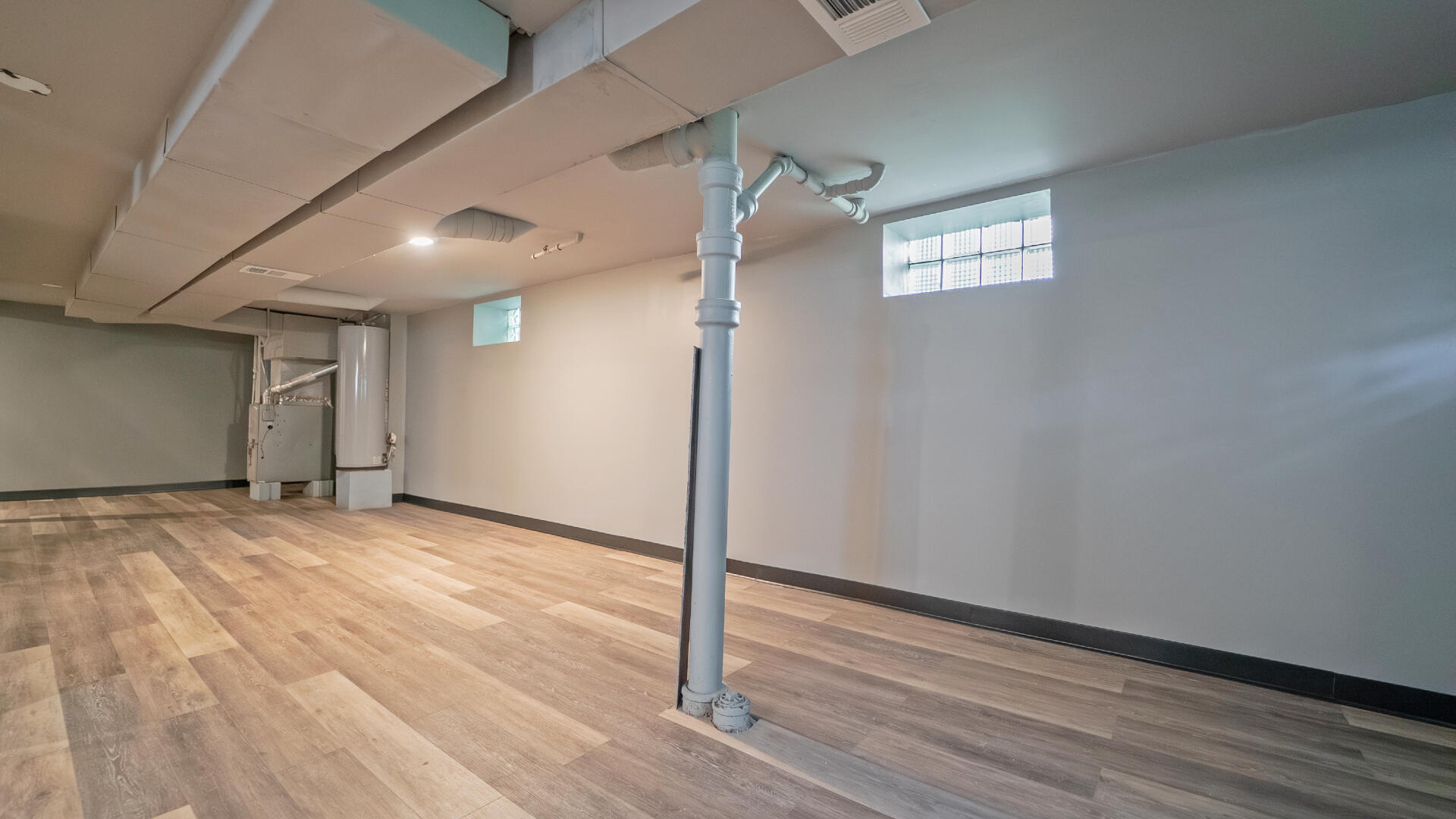 855 Fayette Street Gary, IN 46403 - Photo 21 of 25 a view of empty room with wooden floor