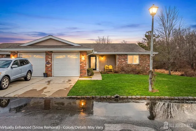 $315,000 | 548A Cornus Plaza, Unit B, Monroe Township, NJ 08831