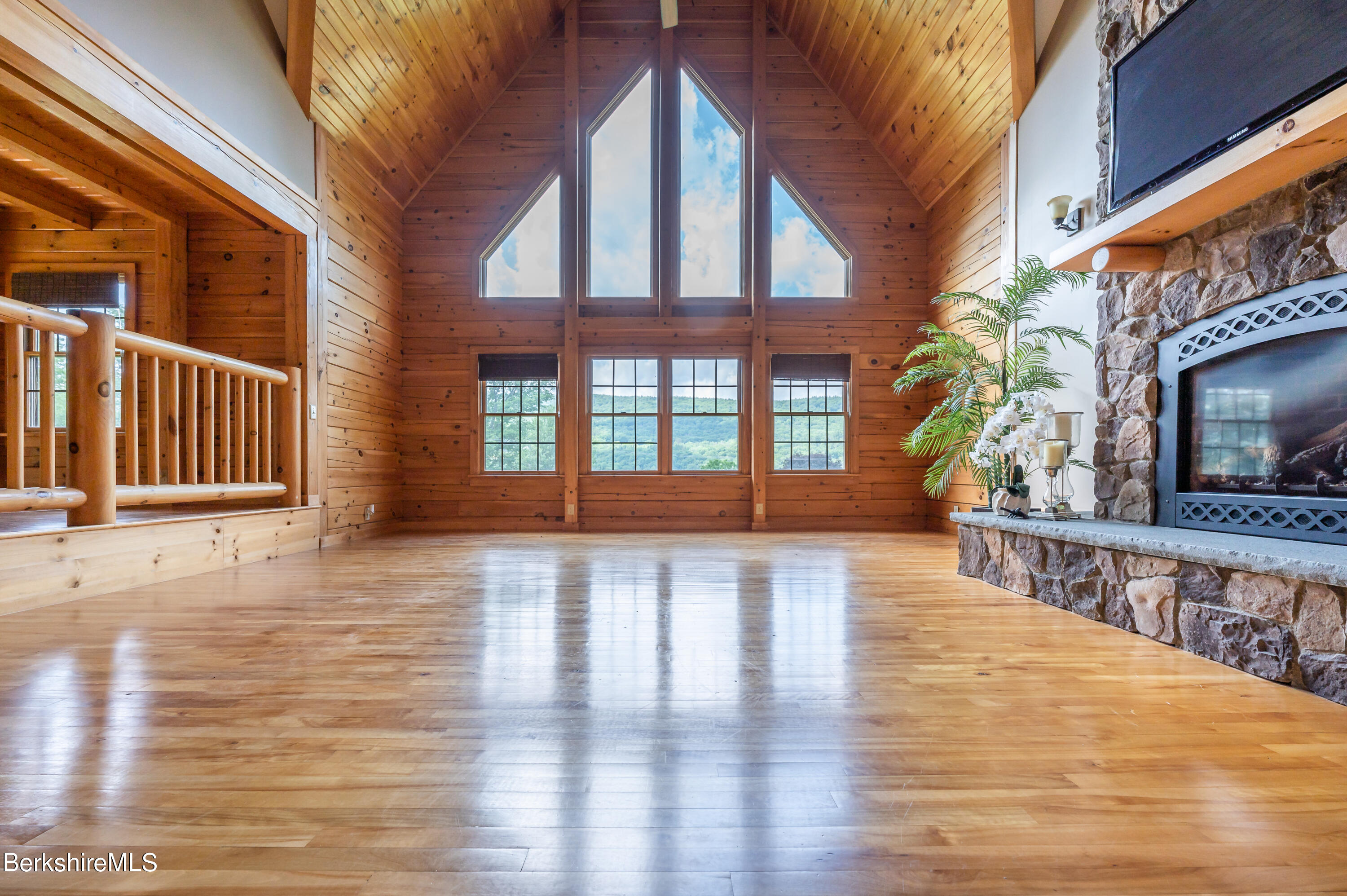 33 Main Road Tyringham, MA 01238 - Photo 12 of 64 Print - 33 Main Rd Tyringham MA 01238-31