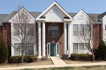 1605 Forest Springs Lane, Unit B Ballwin, MO 63021 - Photo 3 of 9
