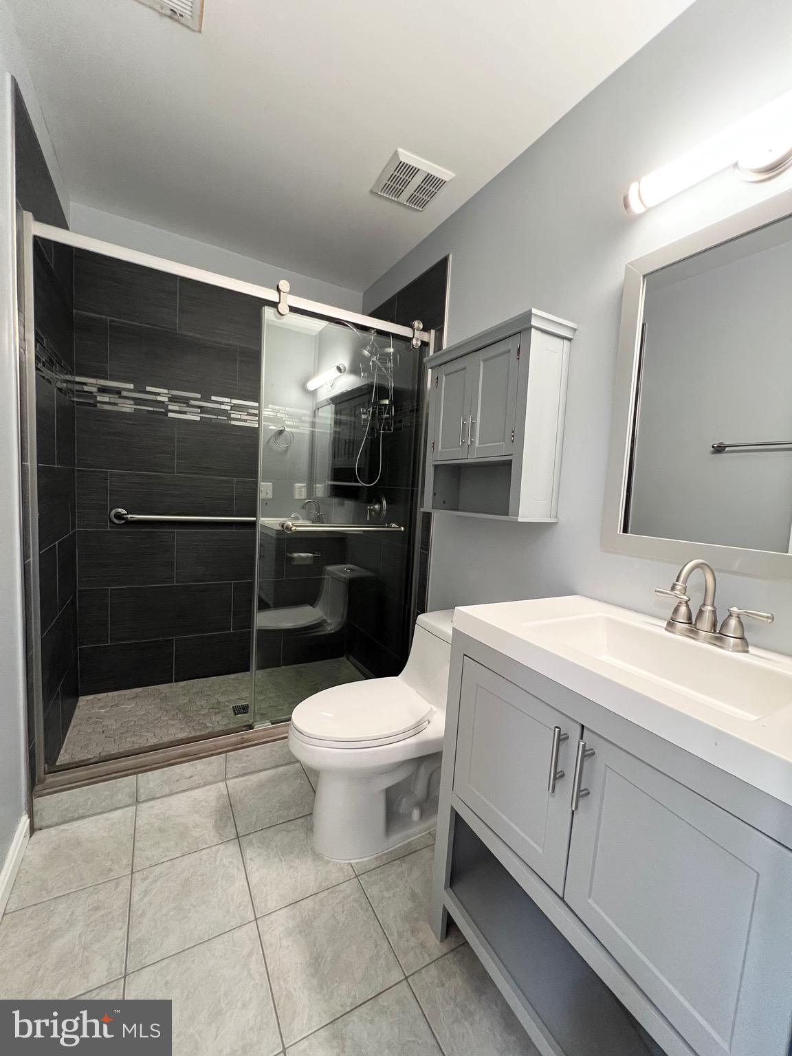 22464 Maison Carree Square Ashburn, VA 20148 - Photo 17 of 30