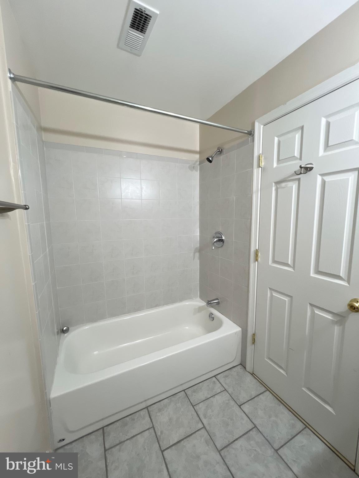 22464 Maison Carree Square Ashburn, VA 20148 - Photo 24 of 30