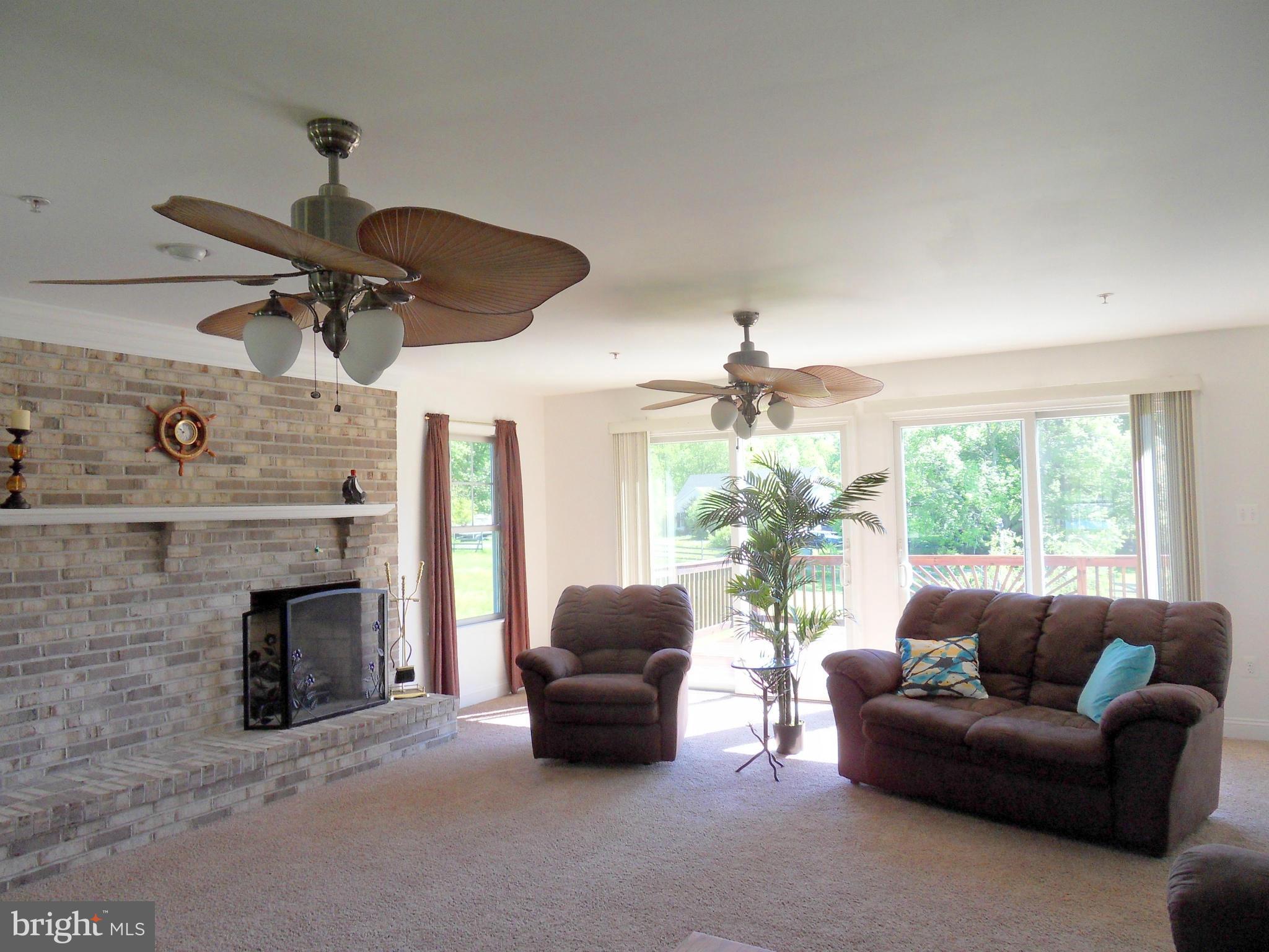 8560 Gunston Road Welcome, MD 20693 - Photo 12 of 30 Family Room