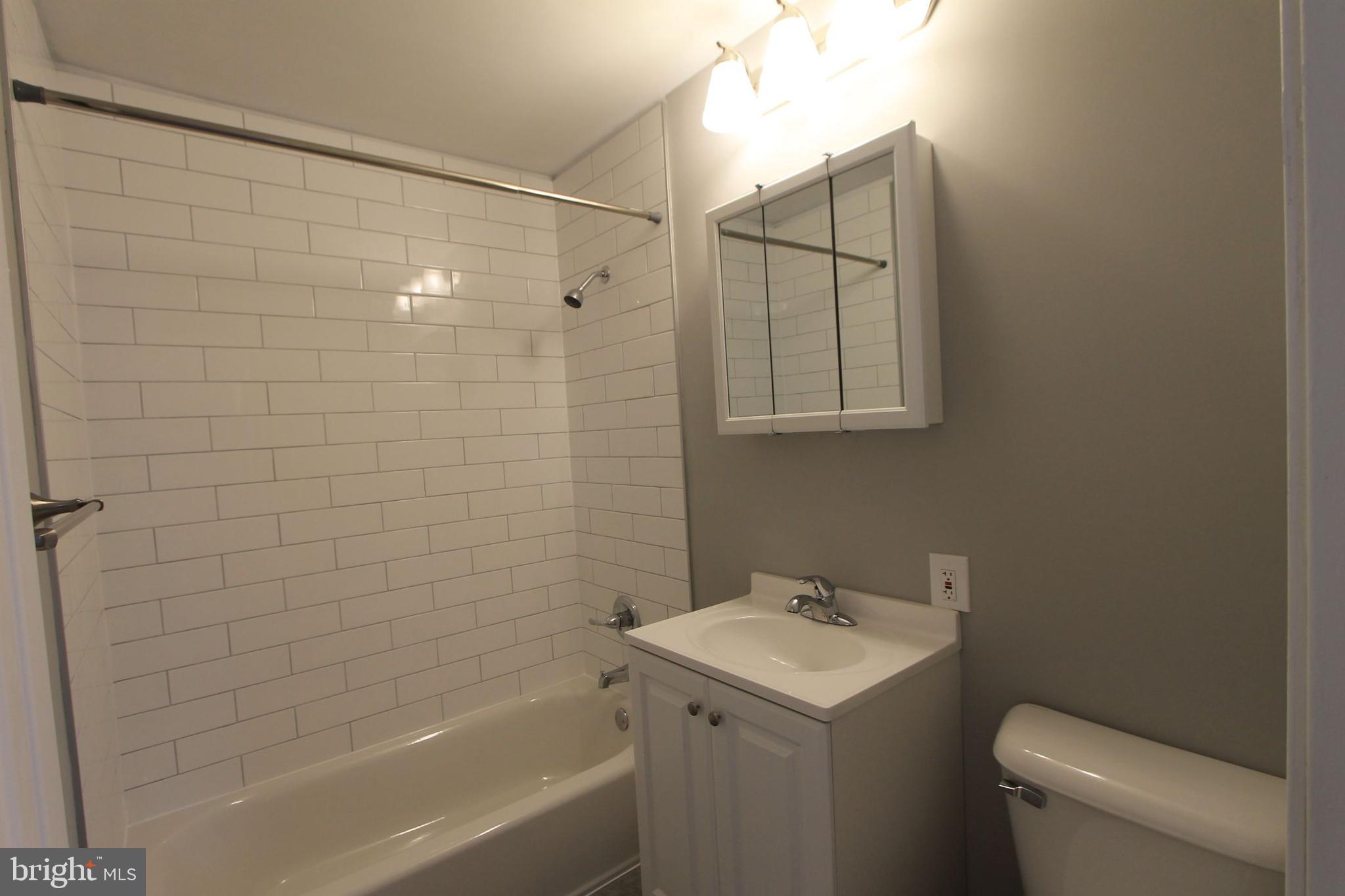 700 West Walnut Lane, Unit 209 Philadelphia, PA 19144 - Photo 6 of 23