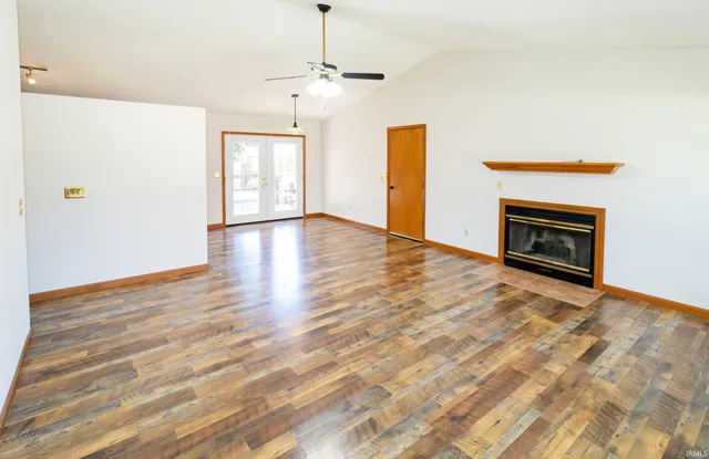 $225,000 | 6077 River Bluff Drive, Newburgh, IN 47630