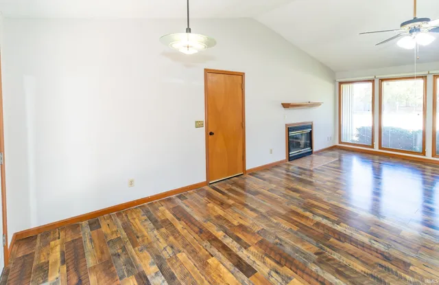 $225,000 | 6077 River Bluff Drive, Newburgh, IN 47630