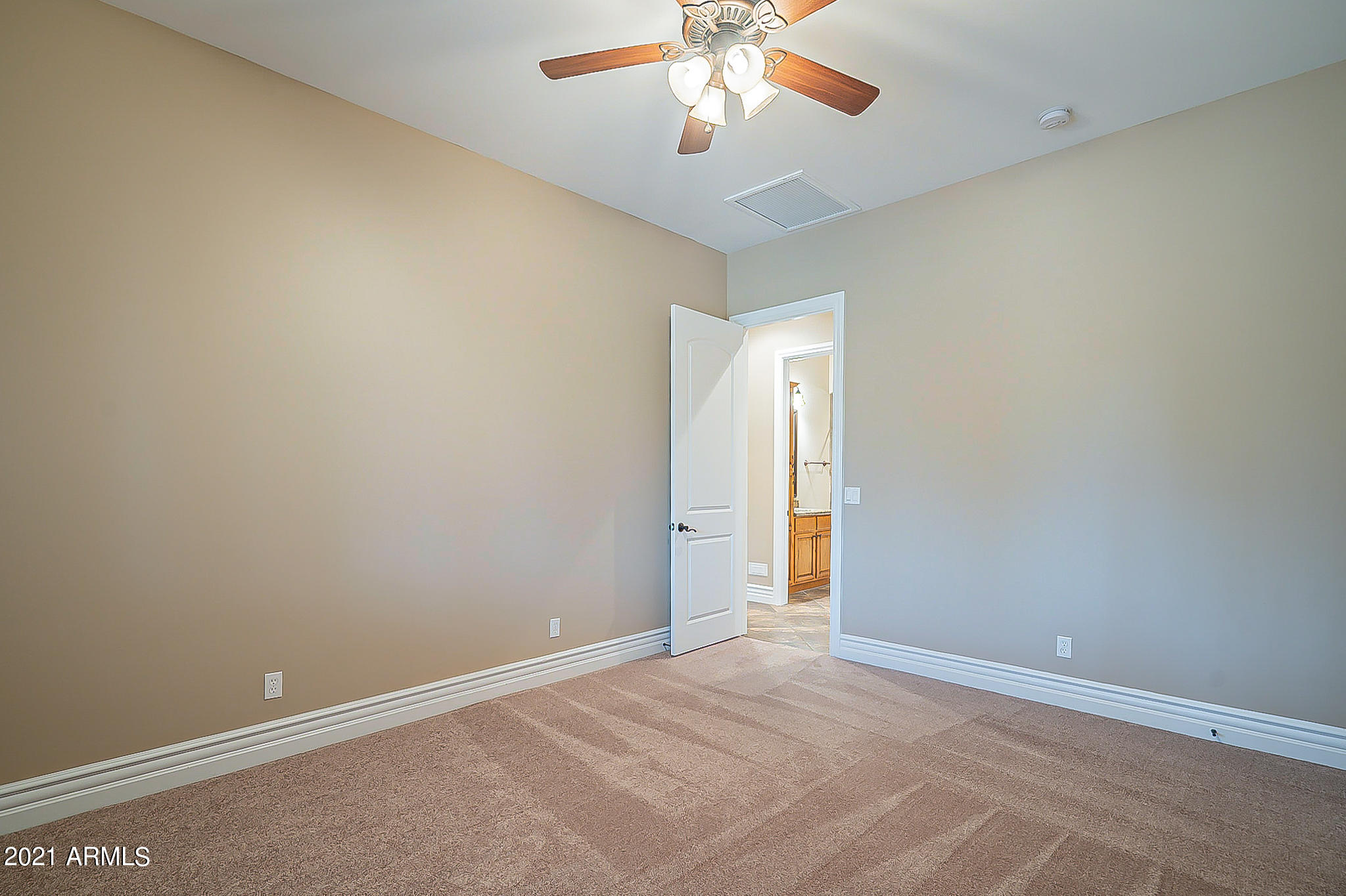 2789 East Ridgewood Lane Gilbert, AZ 85298 - Photo 23 of 60 a view of an empty room