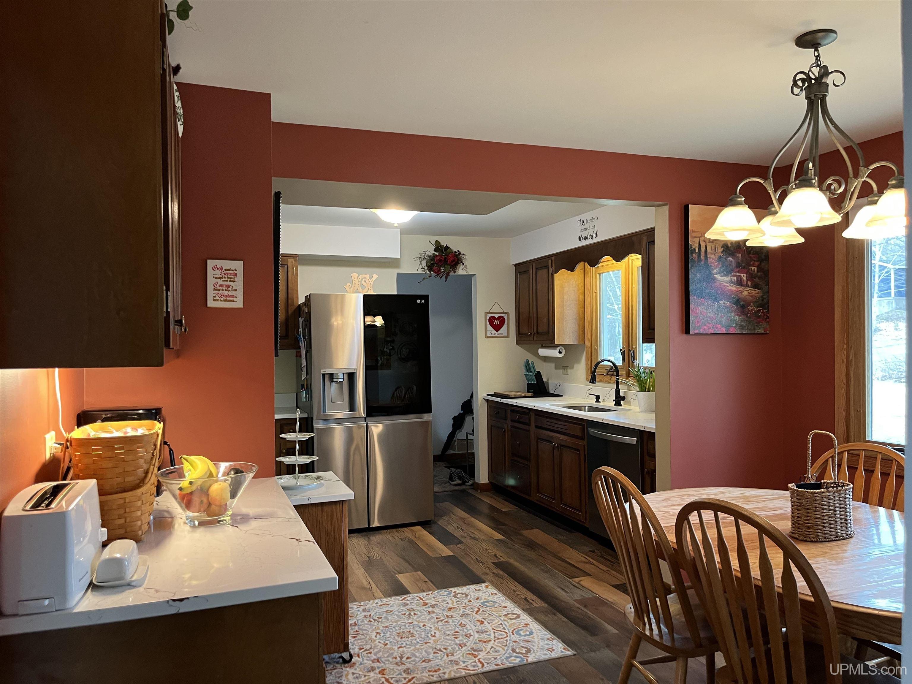 255 South Rose Street Ishpeming, MI 49849 - Photo 5 of 68