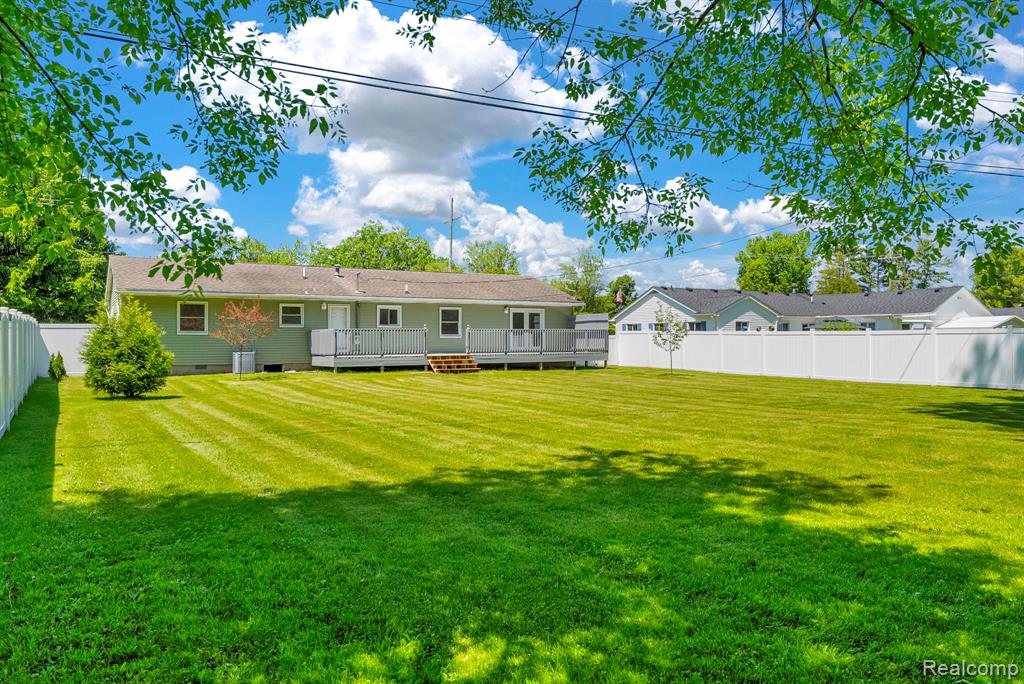 4046 State Road Fort Gratiot, MI 48059 - Photo 35 of 38
