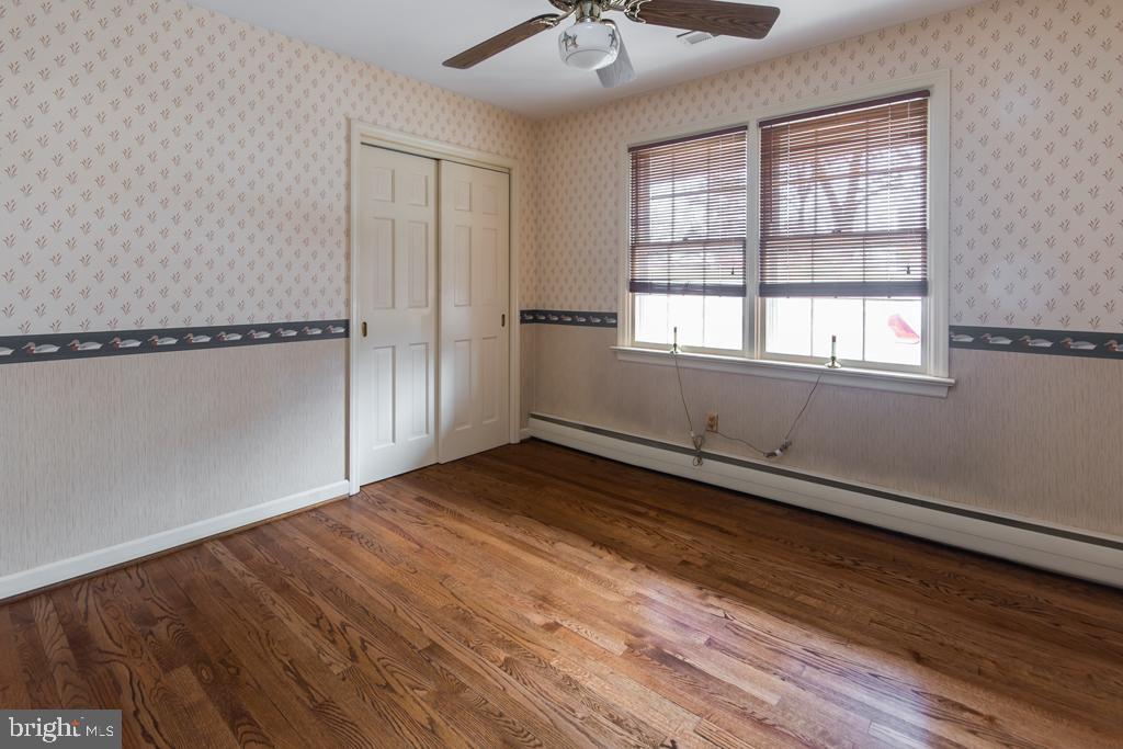 8924 Satyr Hill Road Baltimore, MD 21234 - Photo 17 of 38 Bedroom 2 with ceiling fan