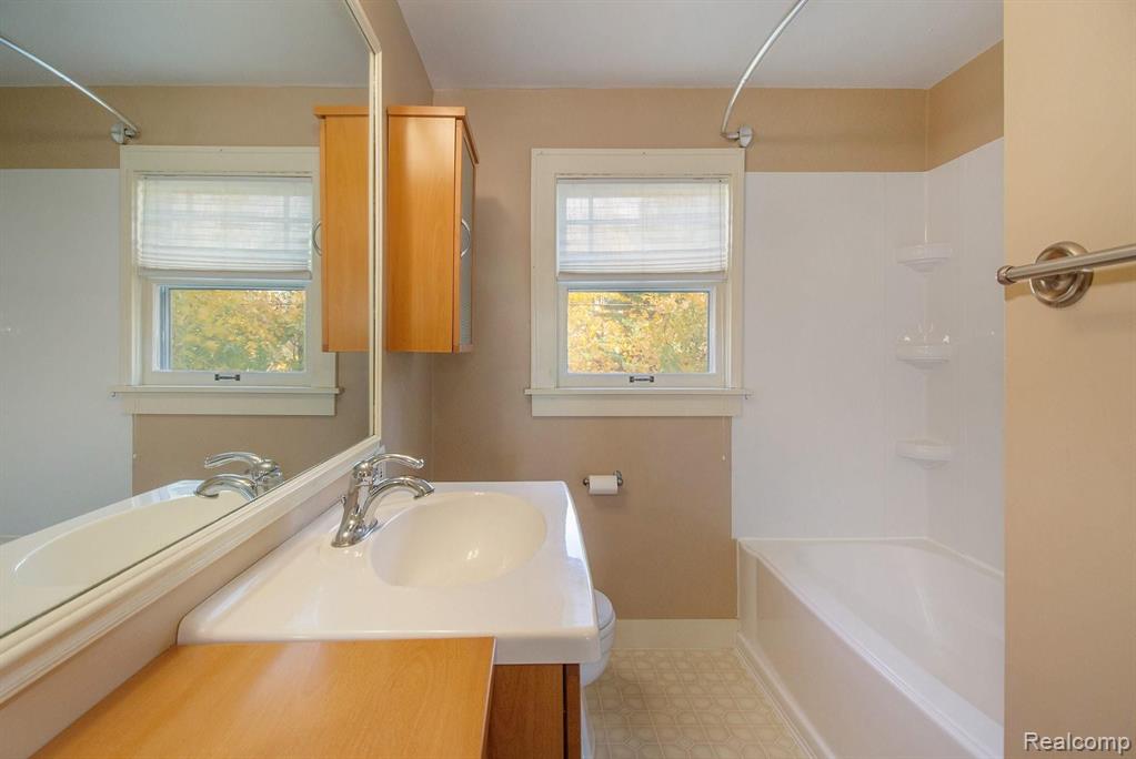 415 George Street Howell, MI 48843 - Photo 19 of 27