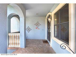 541 Treviso Drive Apollo Beach, FL 33572 - Photo 8 of 29 a view of a livingroom with a window