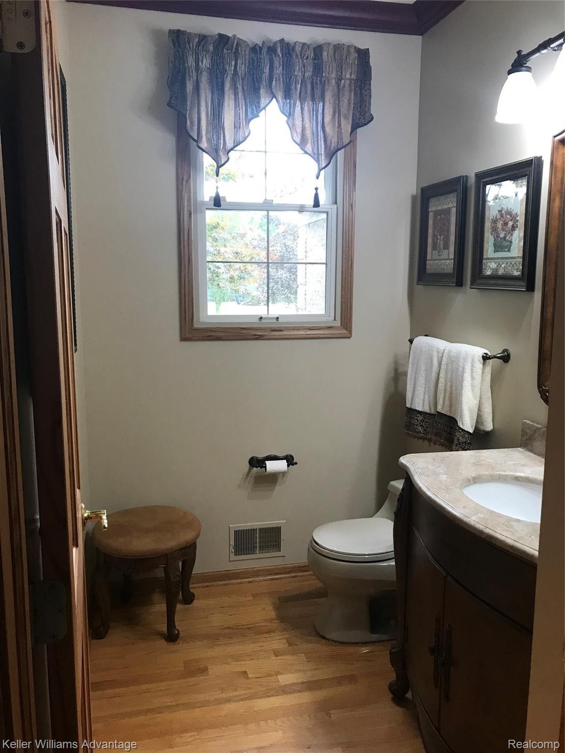 47719 Pavillon Road Canton, MI 48188 - Photo 19 of 50 Remodeled ground floor 1/2 bath.