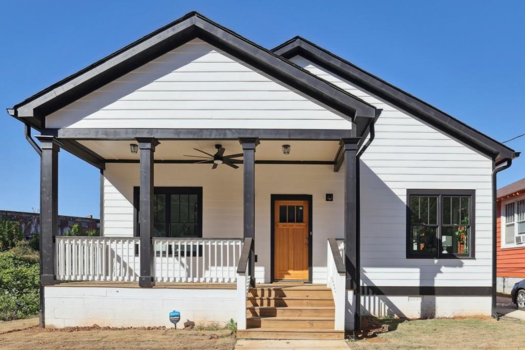 1033 Allene Avenue Southwest Atlanta, GA 30310 - Photo 1 of 1 a view of house with street