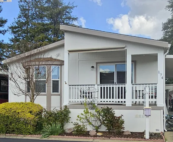 $315,000 | 3263 Vineyard Avenue, Unit 174, Pleasanton, CA 94566