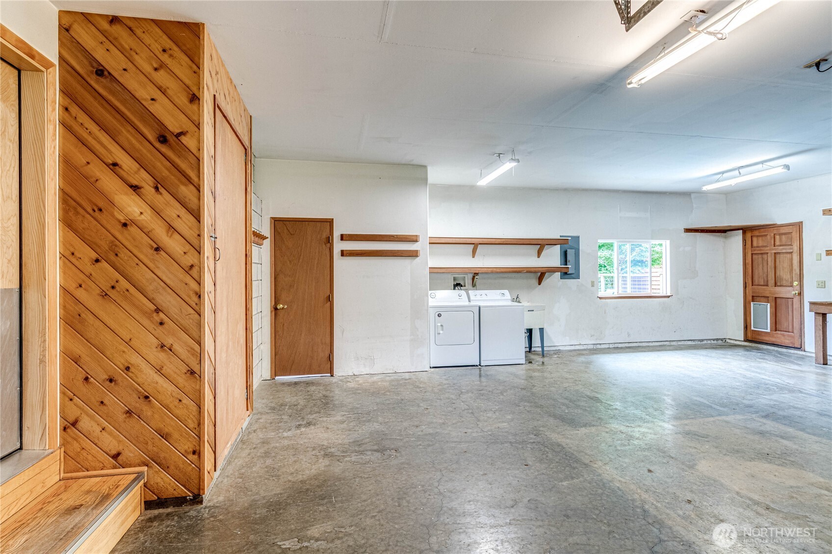 218 Frederickson Road Port Angeles, WA 98363 - Photo 29 of 40 Gallery Image 29