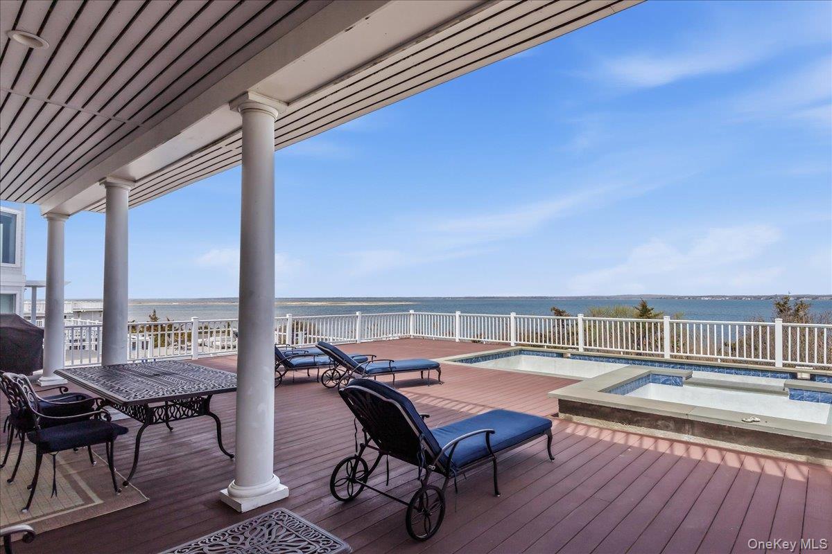 672 Dune Road Westhampton Beach, NY 11978 - Photo 36 of 38