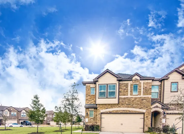 $2,350 | 3311 Rainflower Springs Lane, Rosenberg, TX 77471