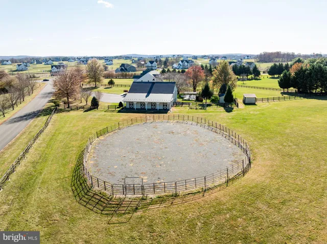 $1,450,000 | 38607 Millstone Drive, Purcellville, VA 20132