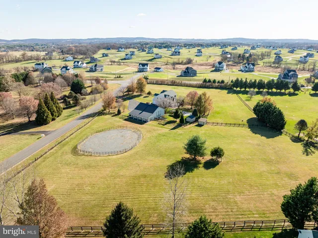 $1,450,000 | 38607 Millstone Drive, Purcellville, VA 20132