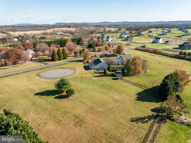 $1,450,000 | 38607 Millstone Drive, Purcellville, VA 20132