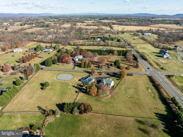 $1,450,000 | 38607 Millstone Drive, Purcellville, VA 20132