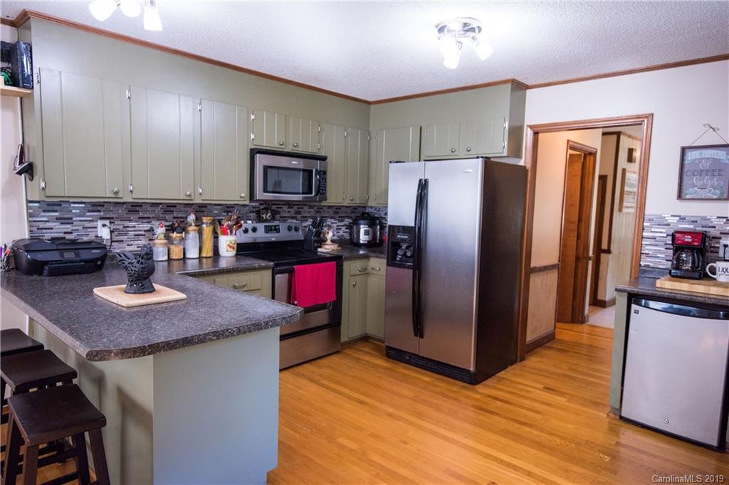 322 A Lowe Road Alexis, NC 28006 - Photo 7 of 21 Gallery Image 7
