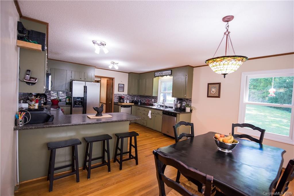 322 A Lowe Road Alexis, NC 28006 - Photo 8 of 21 Gallery Image 8