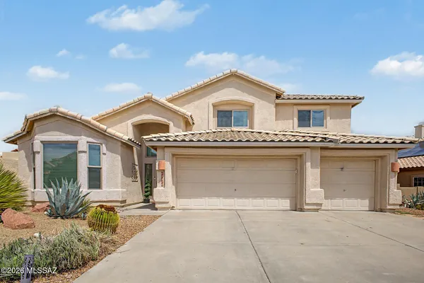 $3,100 | 12410 North Echo Valley Drive, Oro Valley, AZ 85755