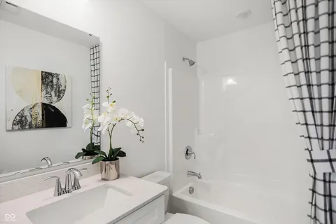 $459,995 | 6560 Halsey Street, Zionsville, IN 46077